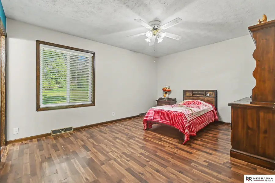 5204 Gertrude Street, Bellevue, NE 68157 - #3