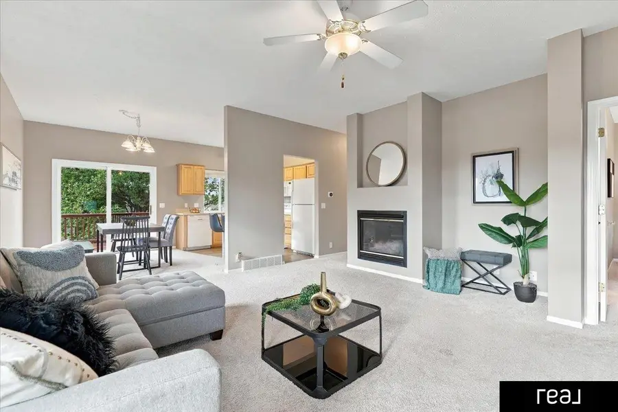 1004 Edward Street, Papillion, NE 68046 - #3