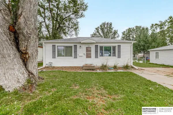 7309 Joseph Avenue, La Vista, NE 68128