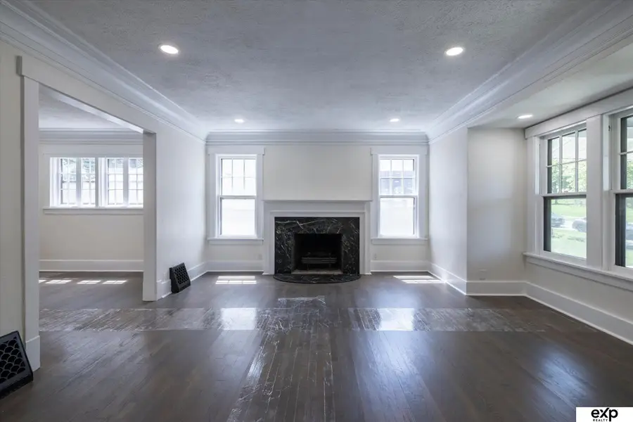 115 S 54th Street, Omaha, NE 68132 - #2