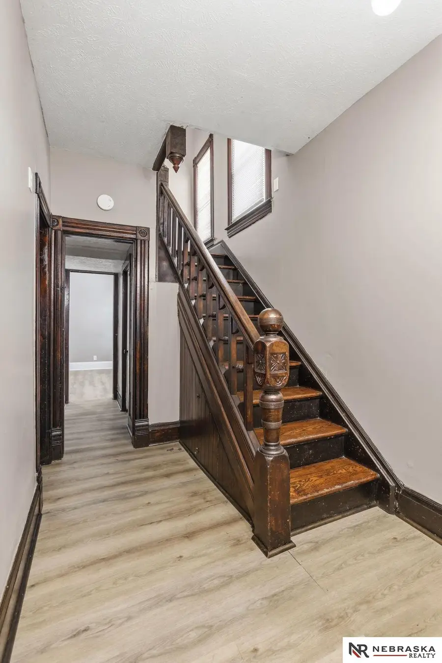 924 S 31 Street, Omaha, NE 68105 - #2
