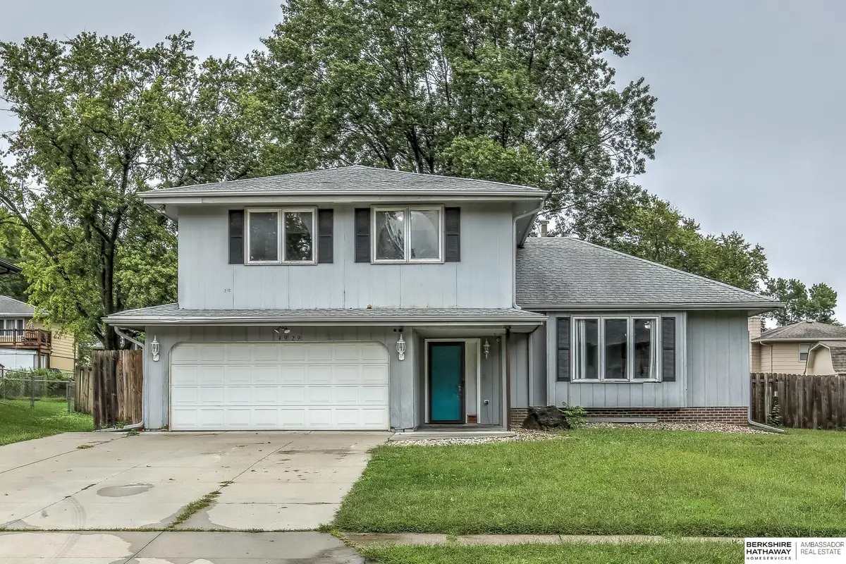4929 S 106 Circle, Omaha, NE 68127 - #1