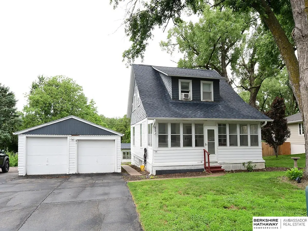 3206 N 78 Street, Omaha, NE 68134 - #1