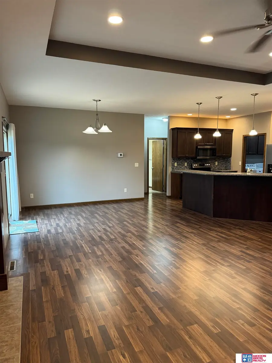 805 E 7th Street, Stromsburg, NE 68666 - #3