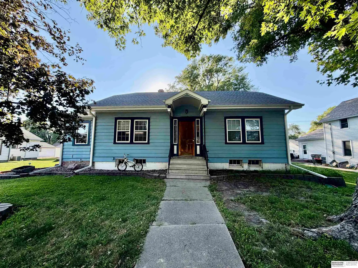 1009 Washington Avenue, Dorchester, NE 68343 - #1