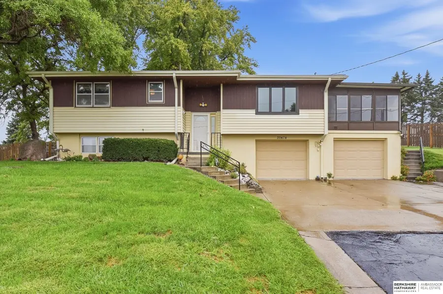 20474 Cardinal Lane, Council Bluffs, IA 51503 - #2