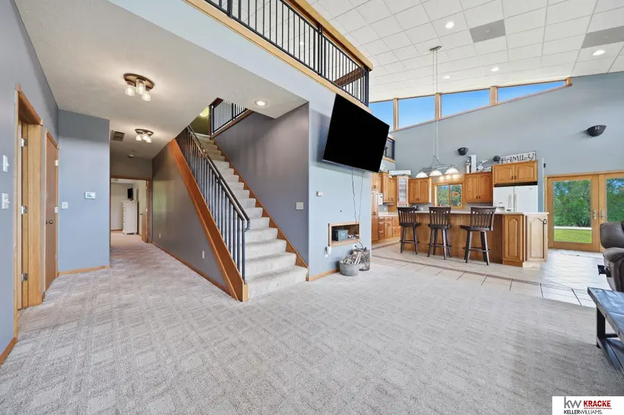 602 W 2nd Street #Option 2, Blue Springs, NE 68318 - #3