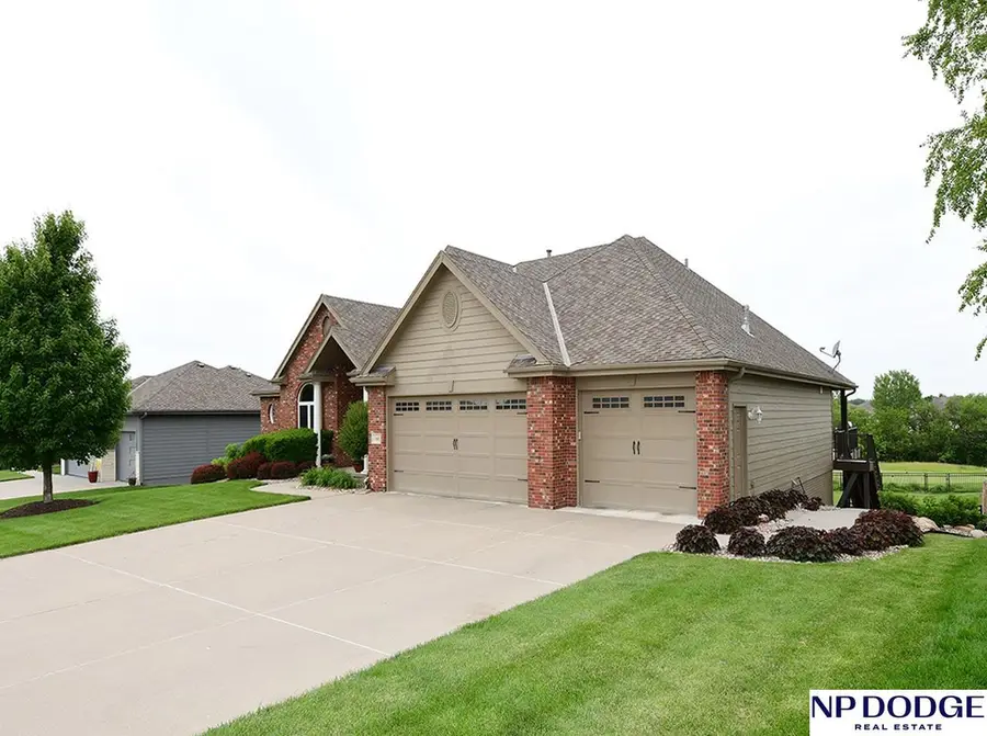 7160 N 122 Avenue, Omaha, NE 68142 - #2