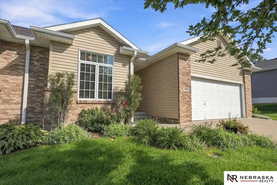 5941 N 92nd Avenue, Omaha, NE 68134 - #3