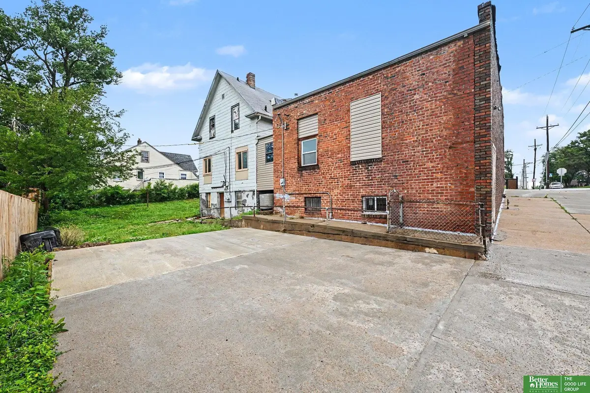 4201 Grand Avenue, Omaha, NE 68111 - #1