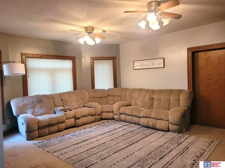 702 N 5th Street, Seward, NE 68434 - #2