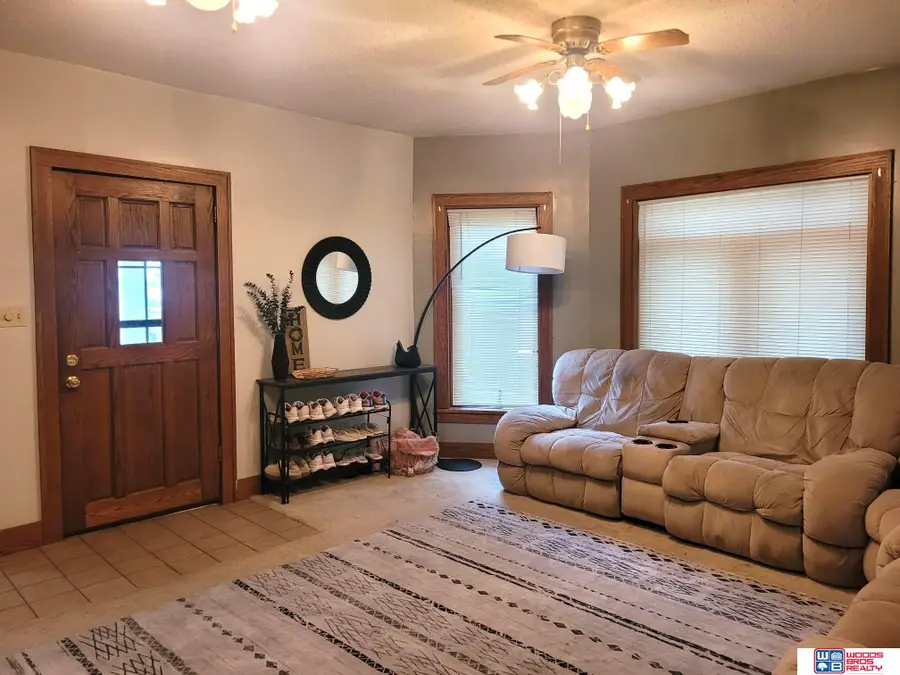 702 N 5th Street, Seward, NE 68434 - #3