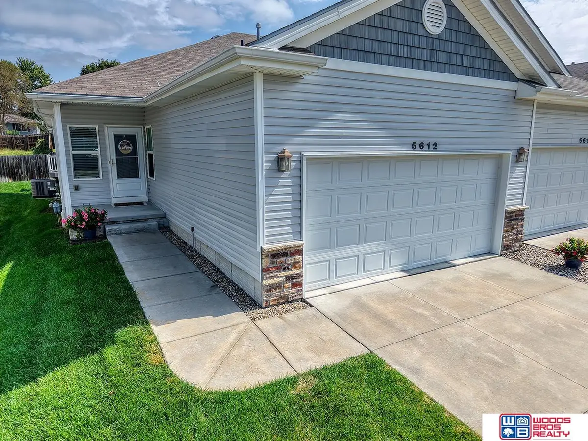 5612 Barrington Circle, Lincoln, NE 68516 - #1