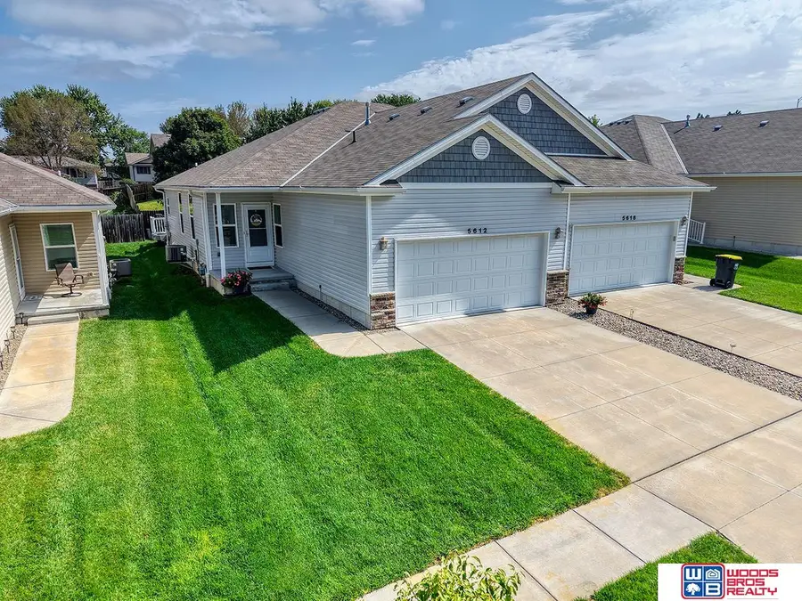 5612 Barrington Circle, Lincoln, NE 68516 - #3