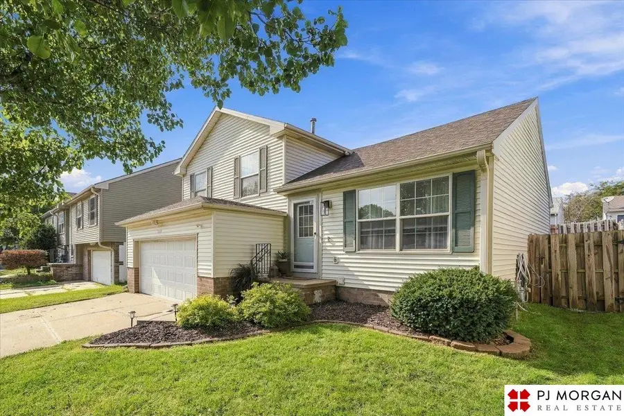 13008 Nebraska Avenue, Omaha, NE 68164 - #2
