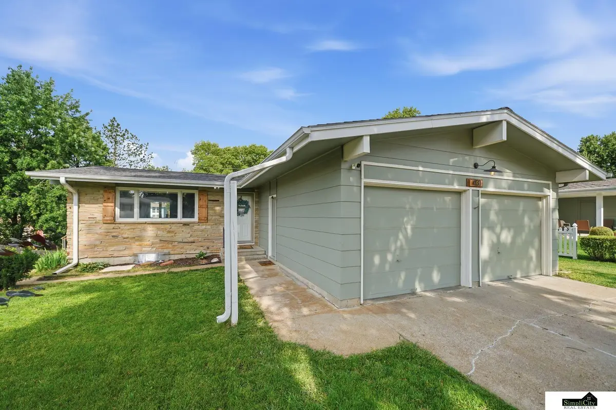 431 W Broadview Drive, Lincoln, NE 68505 - #1