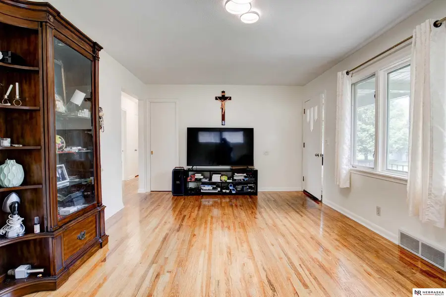 6759 Lafayette Avenue, Omaha, NE 68132 - #3