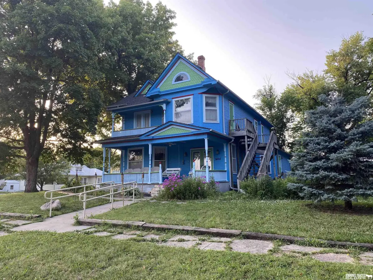 604 9th Street, Pawnee City, NE 68420 - #1
