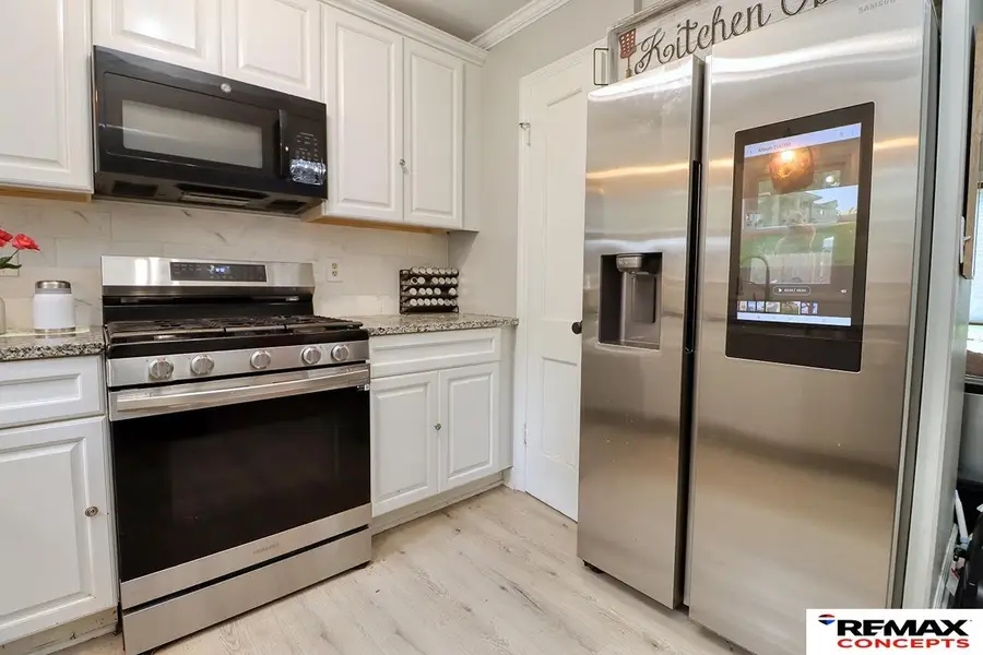 3330 S 44th Street, Lincoln, NE 68506 - #3