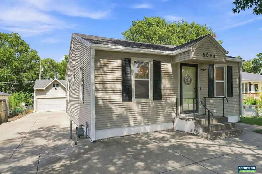 5044 Fremont Street, Lincoln, NE 68504 - #2