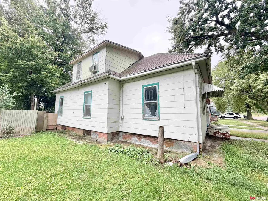 718 N Bellevue Avenue, Hastings, NE 68901 - #2