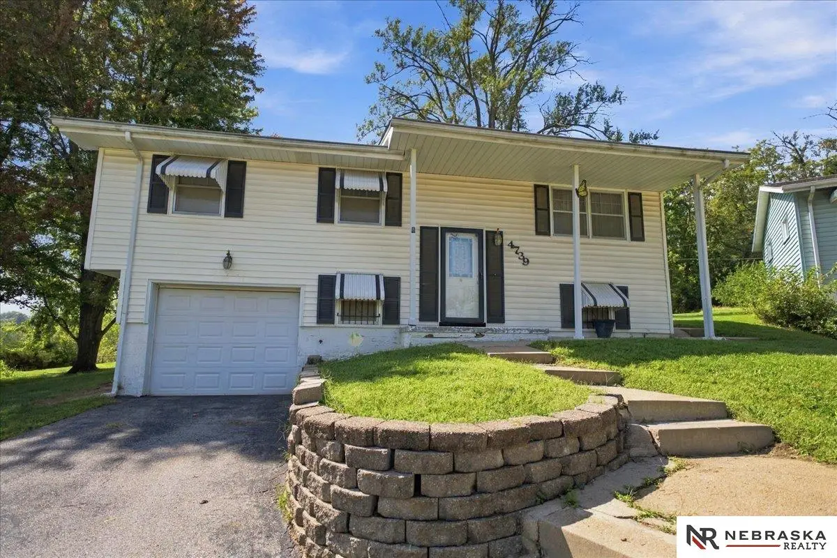 4739 Laurel Avenue, Omaha, NE 68104 - #1