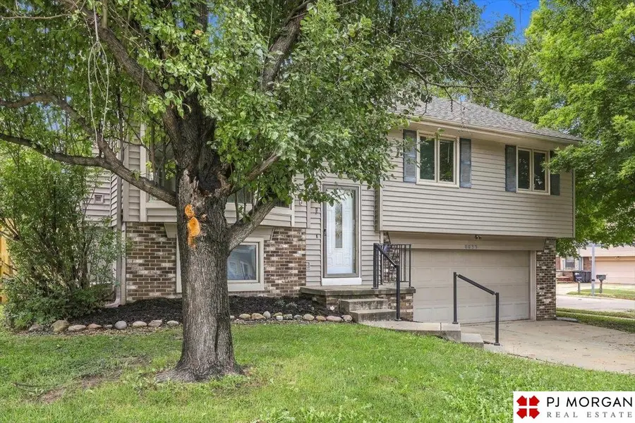 8035 Vernon Avenue, Omaha, NE 68134 - #3