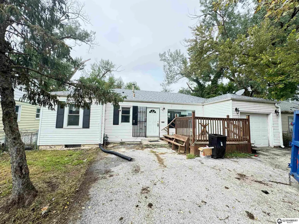 6530 N 35th Street, Omaha, NE 68112 - #1