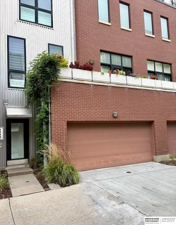 1110 Marcy Plaza, Omaha, NE 68108