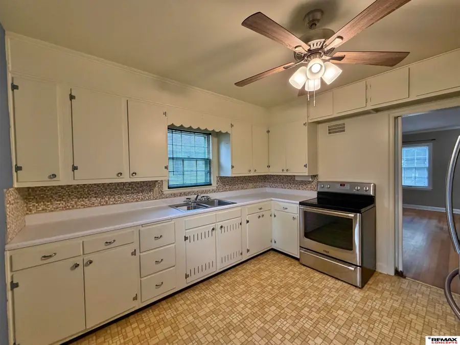 3825 J Street, Lincoln, NE 68510 - #3
