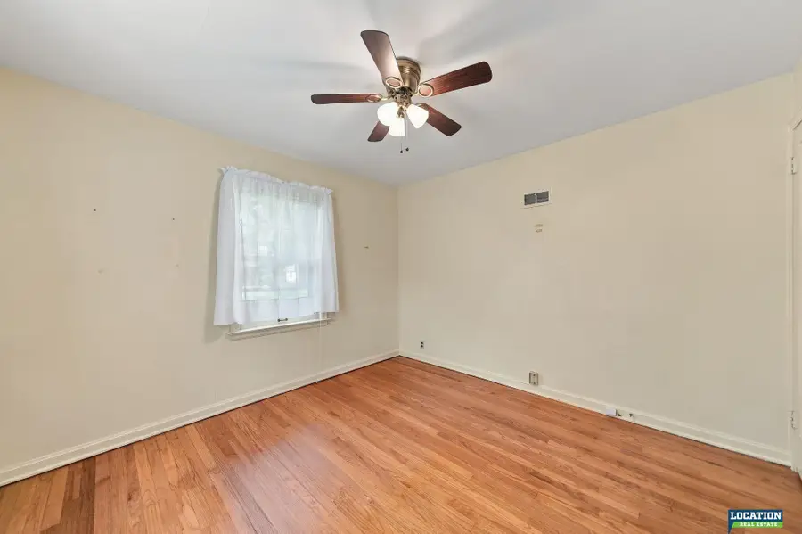 3340 S 28 Street, Lincoln, NE 68502 - #3