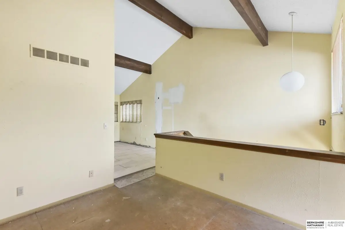 7174 N 78th Court, Omaha, NE 68122 - #1