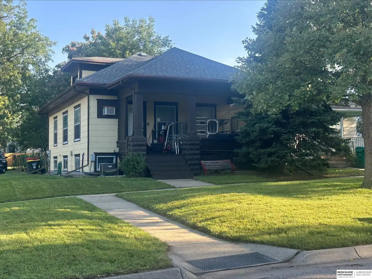 800 Sumner Street, Lincoln, NE 68502 - #1