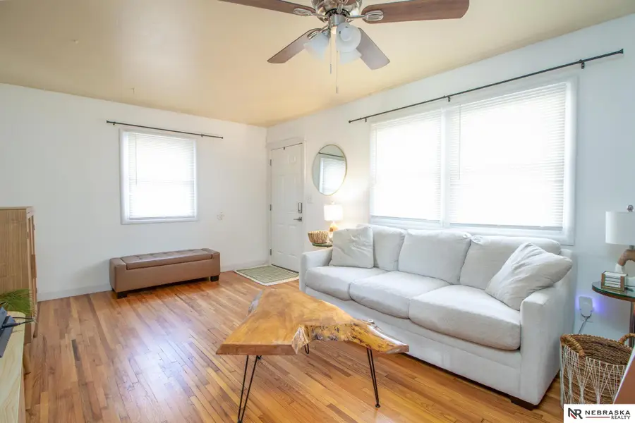 5335 Bancroft Avenue, Lincoln, NE 68506 - #2