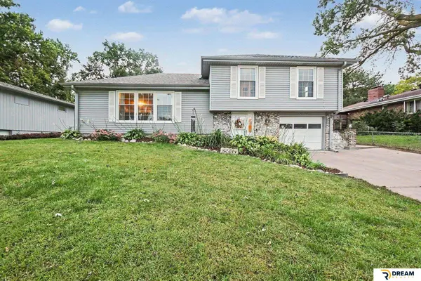 14953 M Street, Omaha, NE 68137