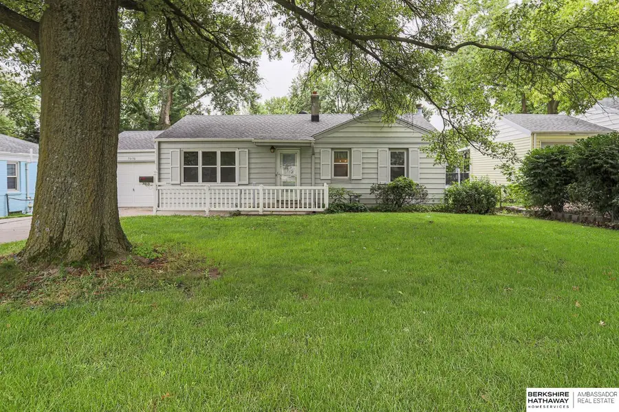 7015 Western Avenue, Omaha, NE 68132 - #2