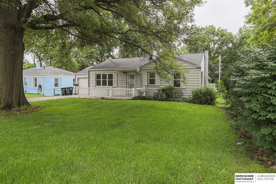7015 Western Avenue, Omaha, NE 68132 - #3