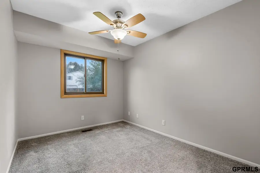 2827 Jane Lane, Lincoln, NE 68516 - #2