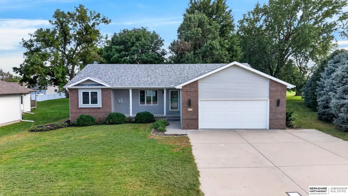 511 Eagle Lane, Underwood, IA 51576 - #1