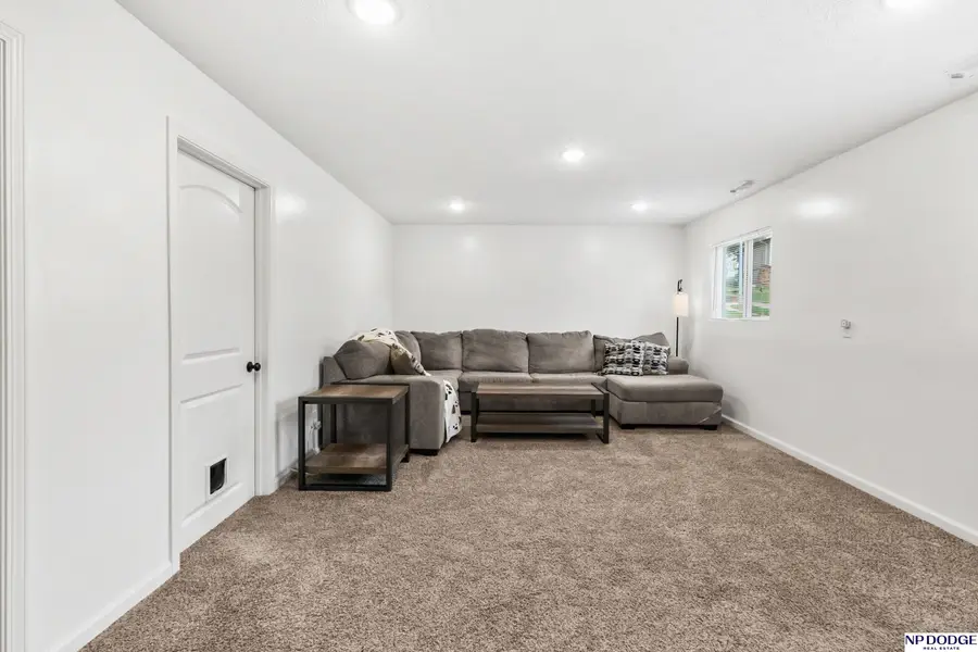 2212 N 125 Avenue Circle, Omaha, NE 68164 - #3