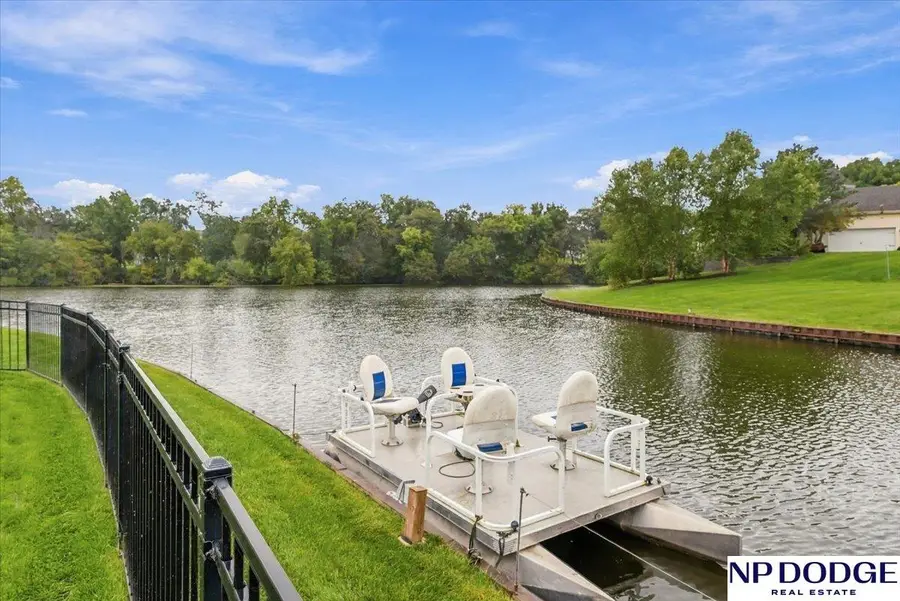 4903 Shoreline Circle, Papillion, NE 68133 - #3