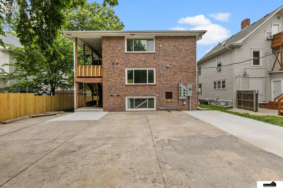 520 S 27 Street, Lincoln, NE 68510 - #3