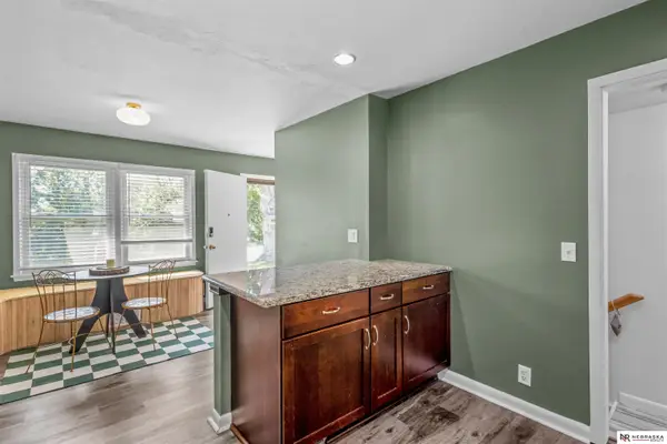 4317 108th Street, Omaha, NE 68164