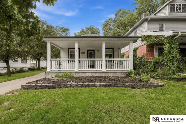 5660 Saylor Street, Lincoln, NE 68506