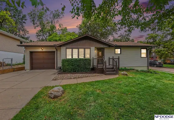 6804 S 48th Street, Omaha, NE 68117