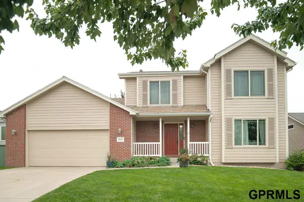 1833 Spring Meadow Drive, Lincoln, NE 68521