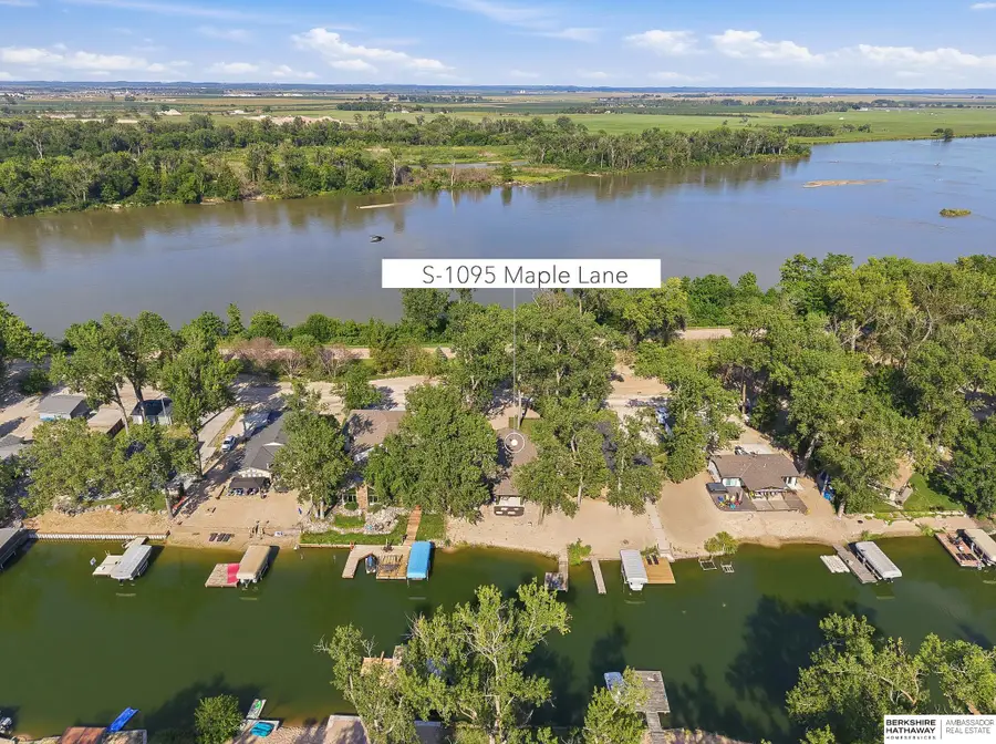 S-1095 Maple Lane, Fremont, NE 68025 - #3