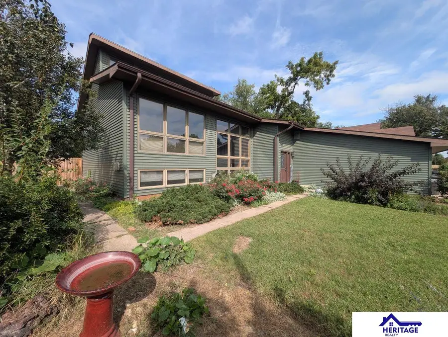655 E 8th Street, York, NE 68467 - #2