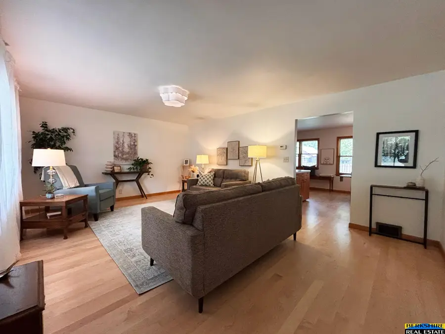 510 S School Street, Wilber, NE 68465 - #2