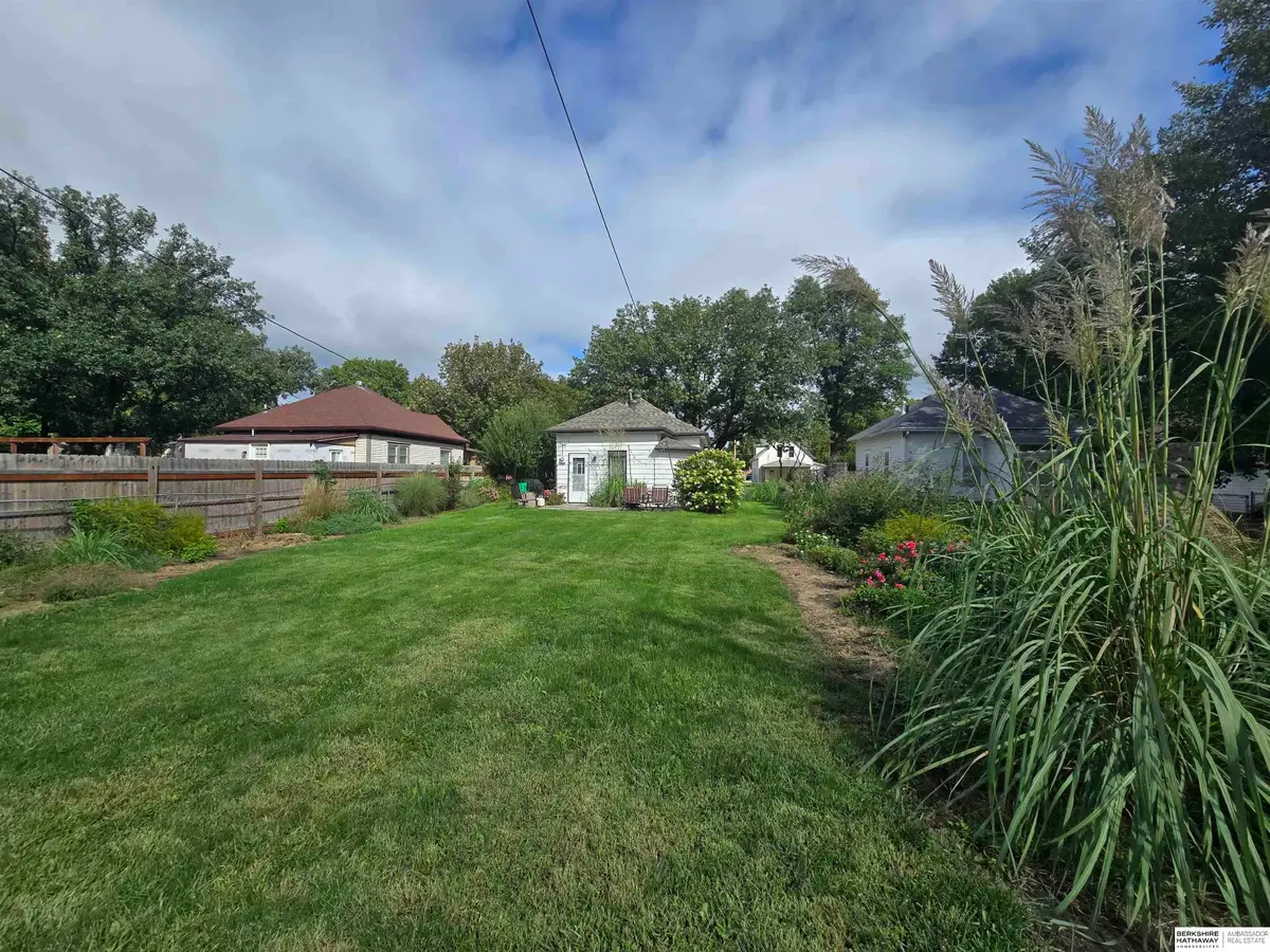 6107 Logan Avenue, Lincoln, NE 68507 - #1